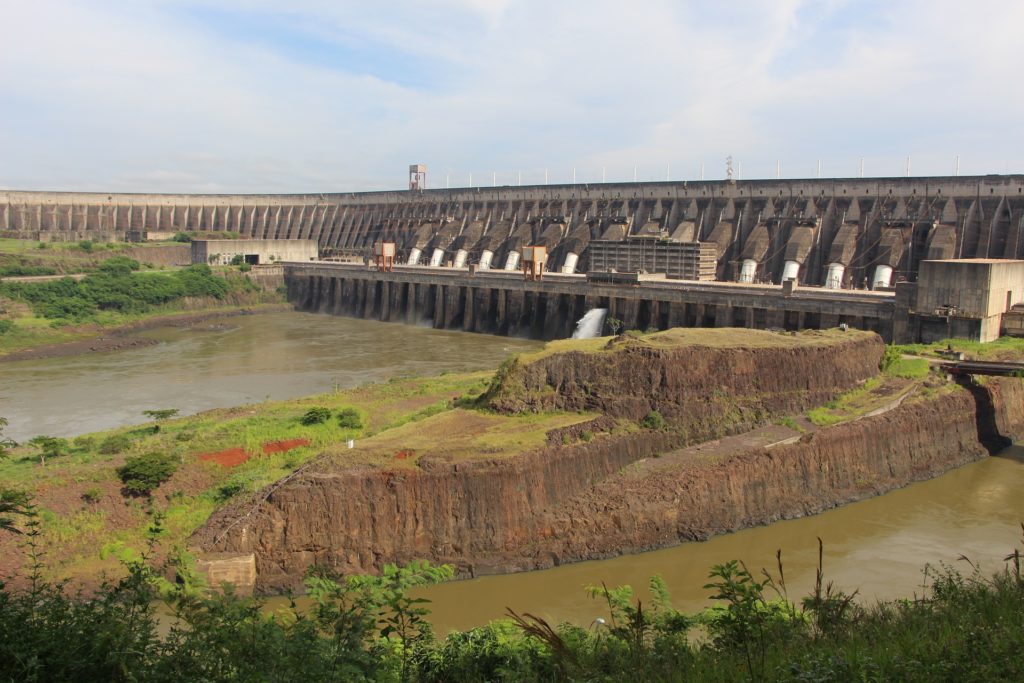 itaipu Kraftwerk Ciudad del Este